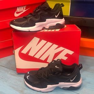 WOMENS NIKE AIR MAX GRAVITATION SHOES AT4404 001